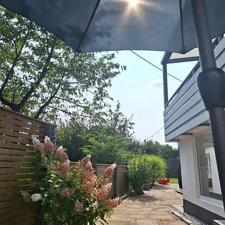 Ferienhoehle Apartamento Nuembrecht